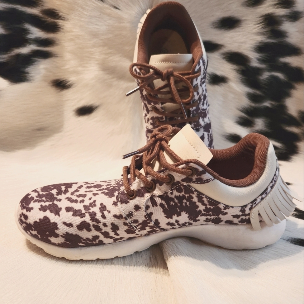 CRAZY TRAIN COWHIDE PRINT SNEAKERS SIZE 10